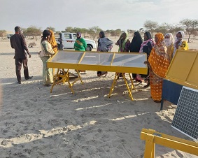 Formation aux groupements féminins  sur l'utilisation de séchoirs et fours solaires